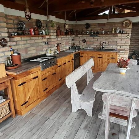 Gyoengyvirag Apartman Keszthely Bagian luar foto