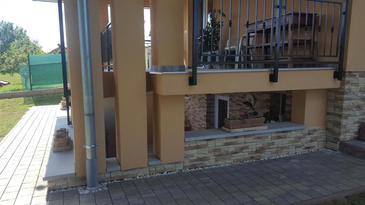 Gyoengyvirag Apartman Keszthely Bagian luar foto